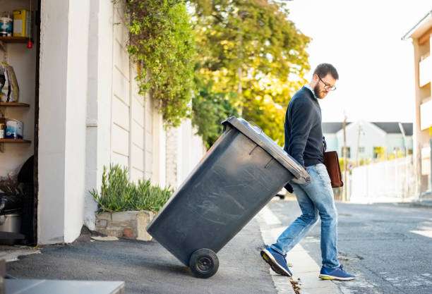 Household Junk Removal in Pleasant Run Farm, OH